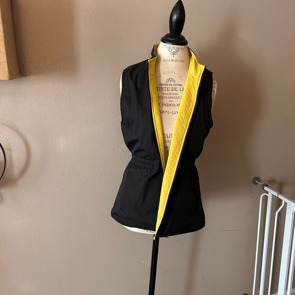 Stylish Black and Yellow Reversible Vest